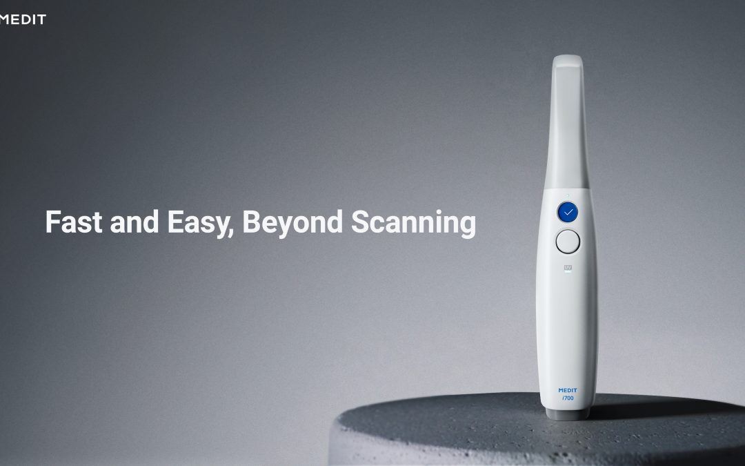 Why Choose a Wireless Intraoral Scanner? A Focus on the Medit i700